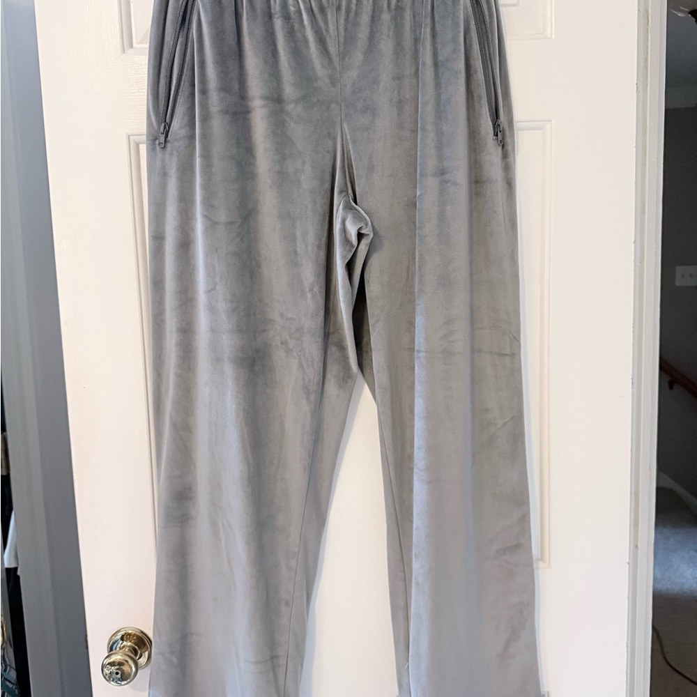 SKIMS Gray Pants & Jumpsuit Set - Picture 3 of 4
